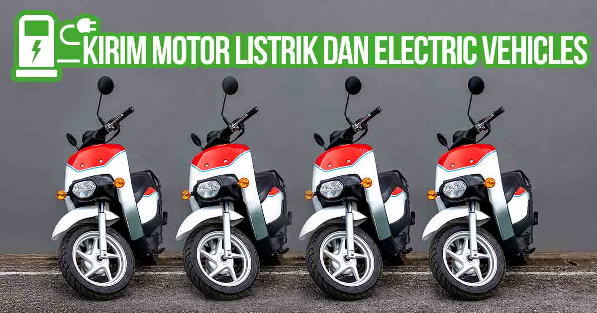 Barisan motor listrik berwarna cerah dengan logo pengiriman elektrik, menonjolkan solusi transportasi ramah lingkungan.