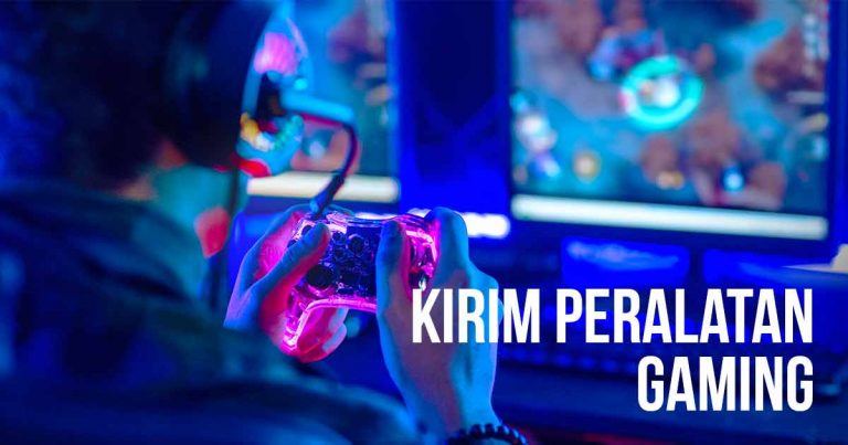 Gamer menggunakan controller dengan latar monitor dan pencahayaan biru, dilengkapi teks "KIRIM PERALATAN GAMING".