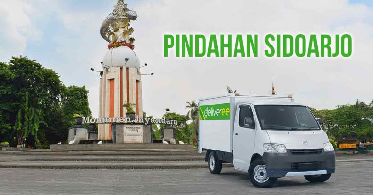 Truk Deliveree di Monumen Jayandaru Sidoarjo untuk layanan pindahan Sidoarjo.