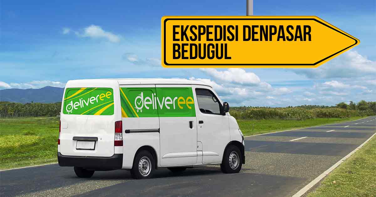 Mobil ekspedisi Deliveree melaju di jalan pedesaan menuju Denpasar-Bedugul.