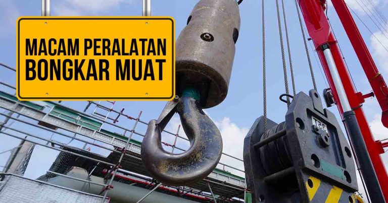 Peralatan bongkar muat di pelabuhan dengan crane dan hook besar